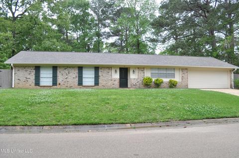 31 Pebble Hill Dr, Brandon, MS 39042 photo 1