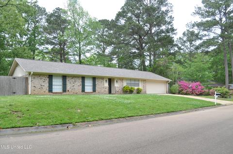 31 Pebble Hill Dr, Brandon, MS 39042 photo 3
