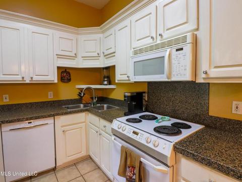205 Laurel Oak Cv Cv, Brandon, MS 39047 photo 12