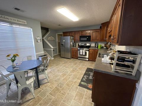 7556 Bear Cove Cv, Walls, MS 38680 photo 12