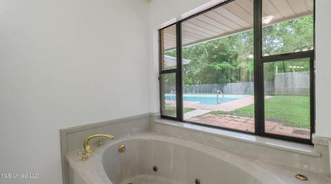 1102 Hickory Dr, Long Beach, MS 39560 photo 17