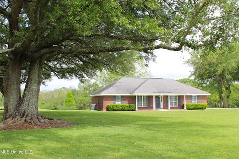 25932 Yellow Bluff Rd, Lucedale, MS 39452 photo 2