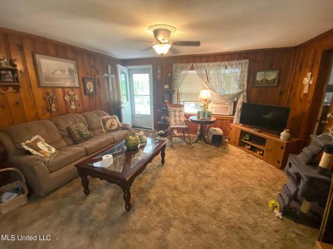 1539 Monterey Rd, Florence, MS 39073 photo 3