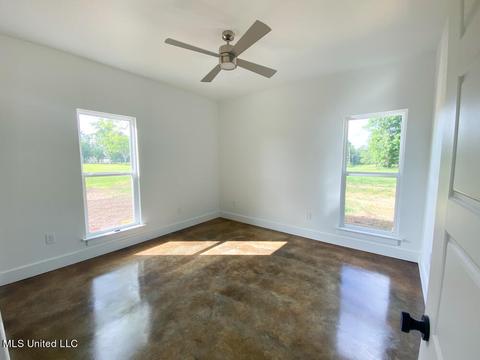 21477 Williamsburg Ln, Moss Point, MS 39562 photo 31
