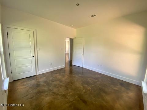 21477 Williamsburg Ln, Moss Point, MS 39562 photo 15