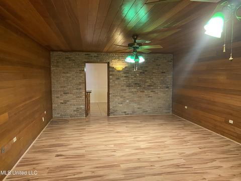 5107 Ridgewood Dr, Moss Point, MS 39563 photo 16