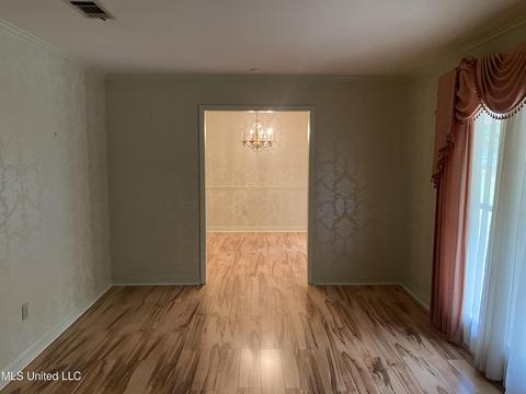 5107 Ridgewood Dr, Moss Point, MS 39563 photo 7