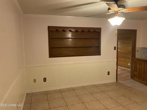 5107 Ridgewood Dr, Moss Point, MS 39563 photo 10