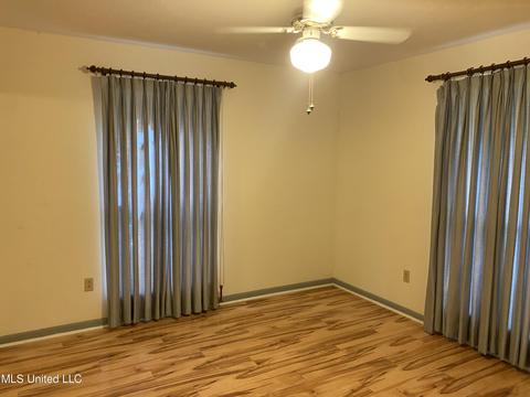 5107 Ridgewood Dr, Moss Point, MS 39563 photo 19