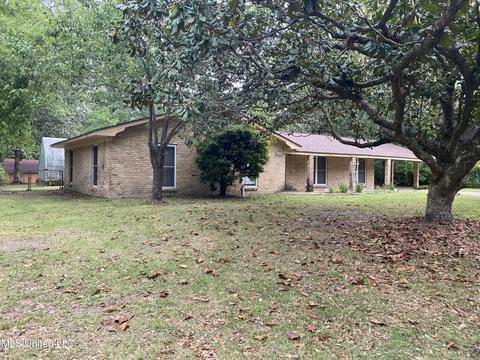 5107 Ridgewood Dr, Moss Point, MS 39563 photo 2