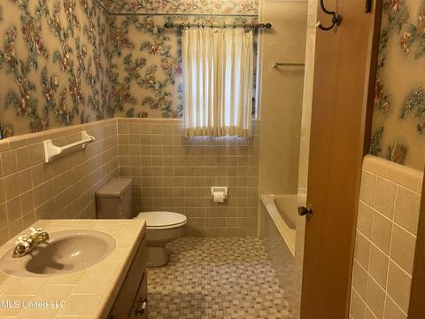 5107 Ridgewood Dr, Moss Point, MS 39563 photo 15