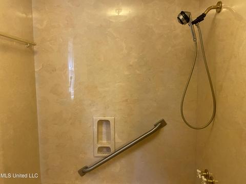 5107 Ridgewood Dr, Moss Point, MS 39563 photo 18