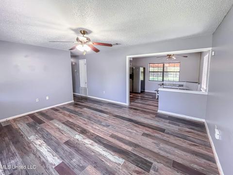 201 Palmyra St, Long Beach, MS 39560 photo 10