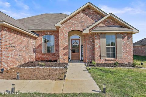 601 Statesman Dr, Byram, MS 39272 photo 4