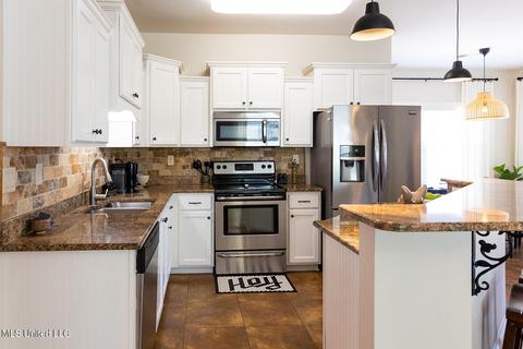 4702 W Dublin, Olive Branch, MS 38654 photo 10