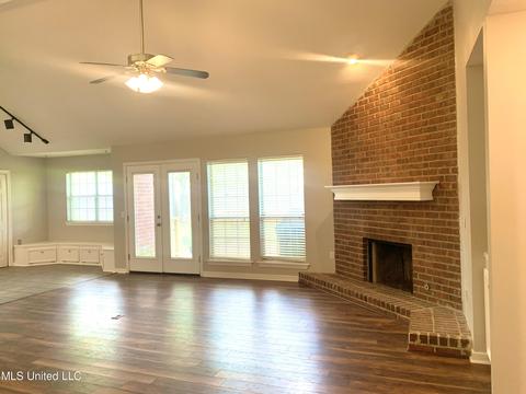 709 Baytree Dr, Flowood, MS 39232 photo 9