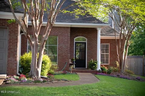 532 Meadows Pl, Madison, MS 39110 photo 1