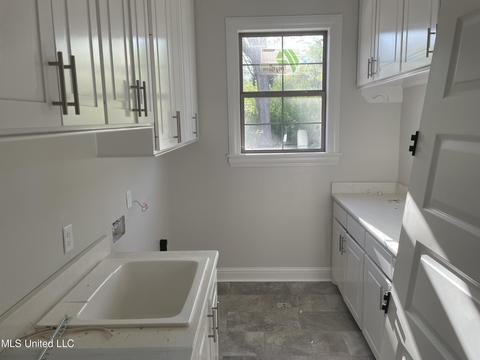 142 Kathryn Dr, Brandon, MS 39042 photo 13