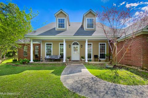 1345 Olivia Ln, Terry, MS 39170 photo 5