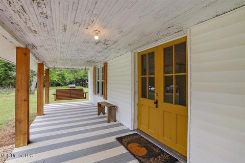 1557 Mount Zion Rd, Magee, MS 39111 photo 5