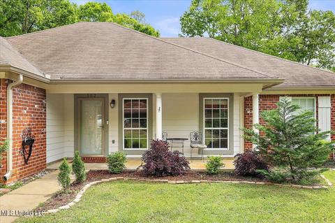 102 Hemlock Rd, Brandon, MS 39042 photo 2