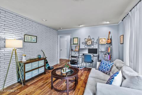1860 Highland Ter, Jackson, MS 39211 photo 8
