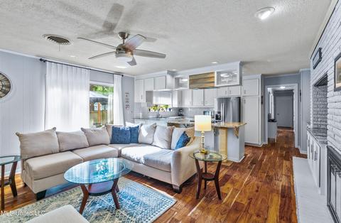 1860 Highland Ter, Jackson, MS 39211 photo 6