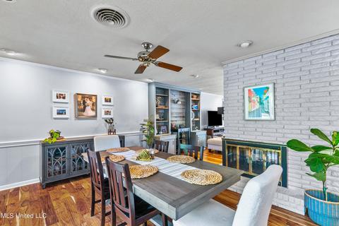 1860 Highland Ter, Jackson, MS 39211 photo 9