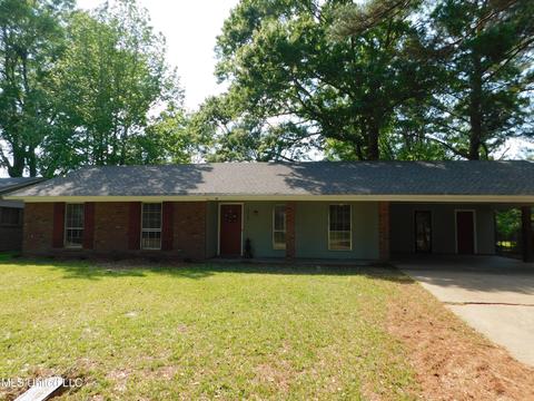 5849 Cypress Trl, Jackson, MS 39211 photo 1