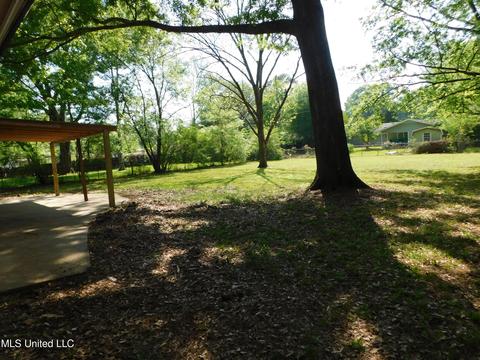5849 Cypress Trl, Jackson, MS 39211 photo 24