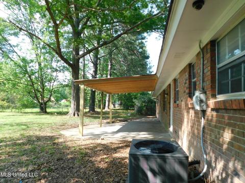 5849 Cypress Trl, Jackson, MS 39211 photo 23