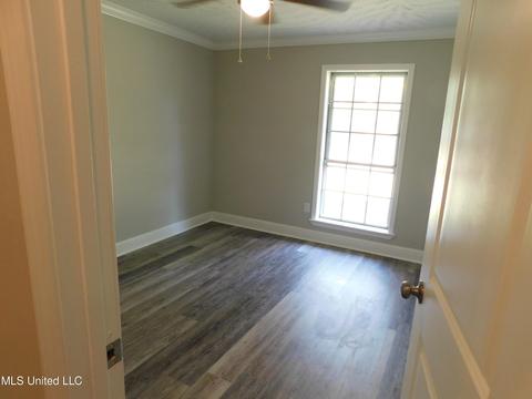 5849 Cypress Trl, Jackson, MS 39211 photo 11