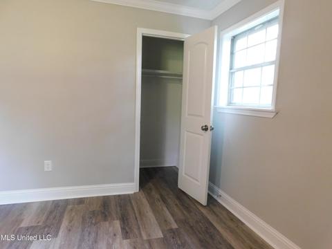5849 Cypress Trl, Jackson, MS 39211 photo 17