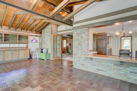 5305 River Thames Rd, Jackson, MS 39211 photo 7