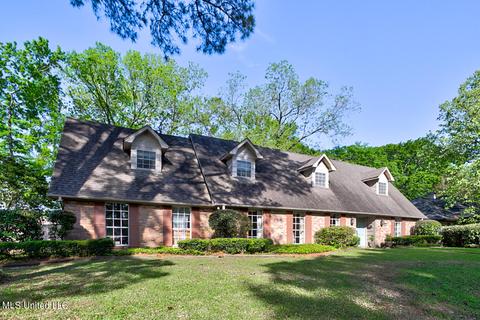 5305 River Thames Rd, Jackson, MS 39211 photo 1
