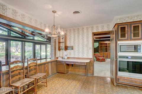 5305 River Thames Rd, Jackson, MS 39211 photo 13