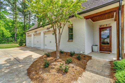 90 Cedar Woods Dr, Madison, MS 39110 photo 8