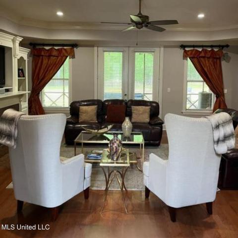 168 Inez Owens Dr, Byram, MS 39272 photo 9