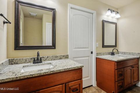 21506 Edgewood Dr, Saucier, MS 39574 photo 14