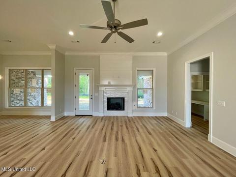 506 Crestmoor Dr, Canton, MS 39046 photo 6