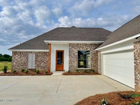 805 Glenwild Cir, Canton, MS 39046 photo 3