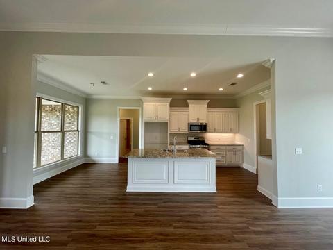 805 Glenwild Cir, Canton, MS 39046 photo 8