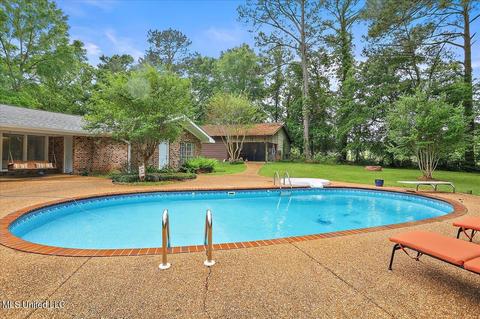 122 Prince Dr, Magee, MS 39111 photo 3