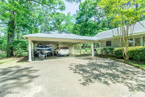 1648 Pine Ridge Place Pl, Jackson, MS 39211 photo 46