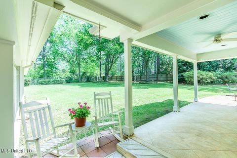 1648 Pine Ridge Place Pl, Jackson, MS 39211 photo 8