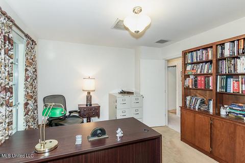 1648 Pine Ridge Place Pl, Jackson, MS 39211 photo 41