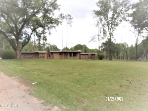5068 Terry Rd, Jackson, MS 39212 photo 1