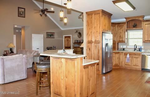 247 Holley Rd, Lucedale, MS 39452 photo 7