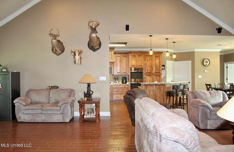 247 Holley Rd, Lucedale, MS 39452 photo 6