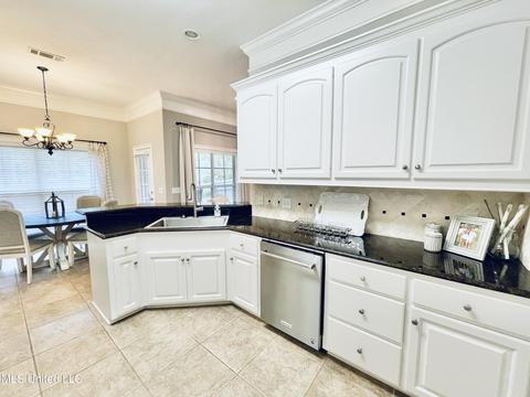 126 Vineyard Blvd, Brandon, MS 39047 photo 8
